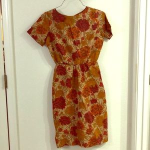 Vintage miss Endrea rockabilly form fitting dress